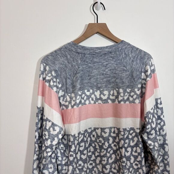 P.J. Salvage Nordstrom's *extremely soft* Long Sleeve Pajama Top NEW XS cheetah - Picture 5 of 10